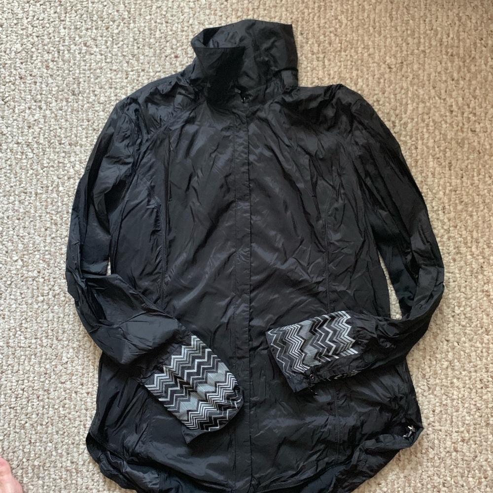 Incredible Black lululemon Jacket